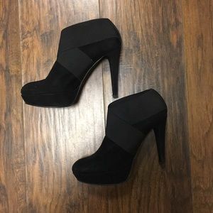 Stuart Weitzman Booties